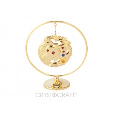 Zodiaka zīme LAUVA iekārts ķedītē aplī ar SWAROVSKI kristāliem, uz pamatnes, zelta pārklājums, izmērs 7,1 x 8 cm. 